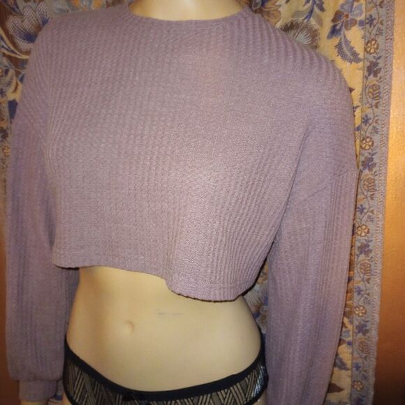 SHEIN long sleeve crop top NWOT, XS - Picture 2 of 6
